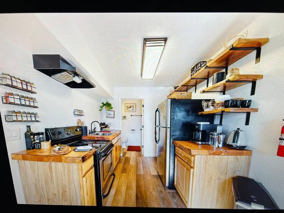אוקהורסט New Modern Boho Apt- Close To Yosemite מראה חיצוני תמונה